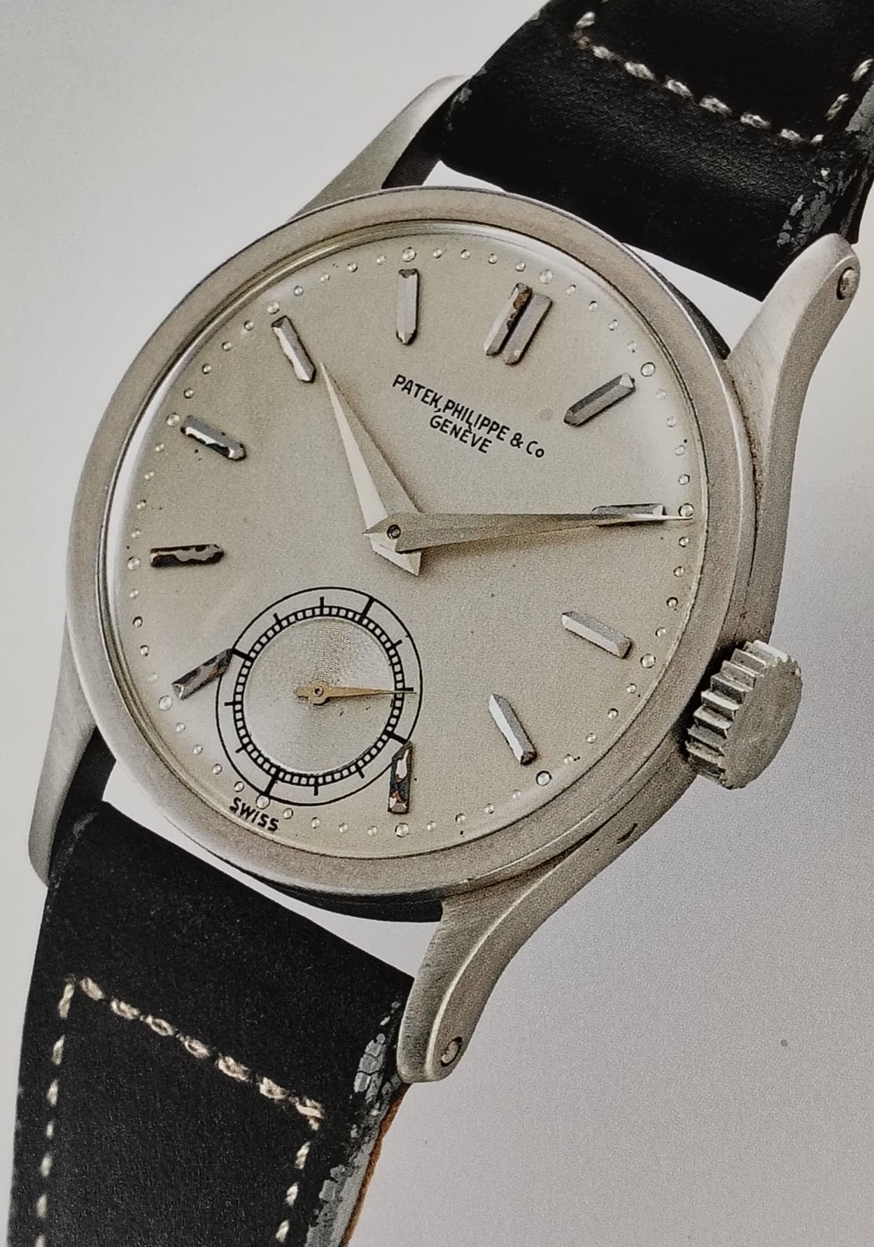 Patek Philippe Calatrava reference 96, a round dress watch